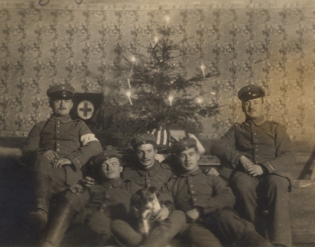 Unidentified Fussartilleristen of VII.AK celebrate Christmas 1914 at La Bassee