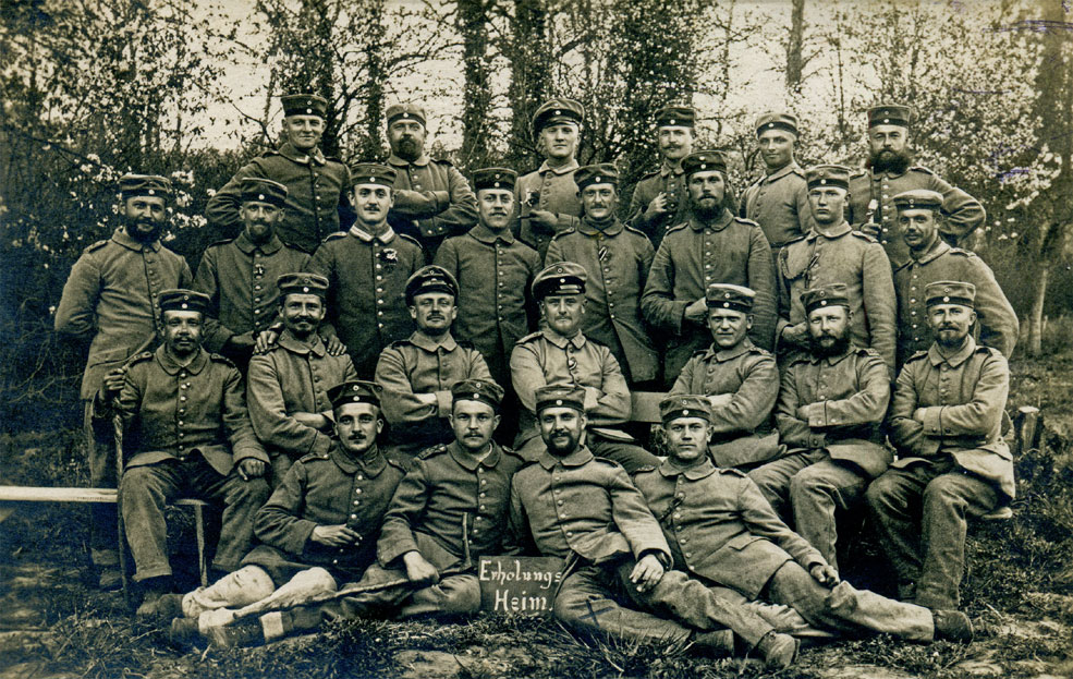 Another group of temporary residents of the Erholungsheim photographed at exactly the same spot as Arno and his comrades